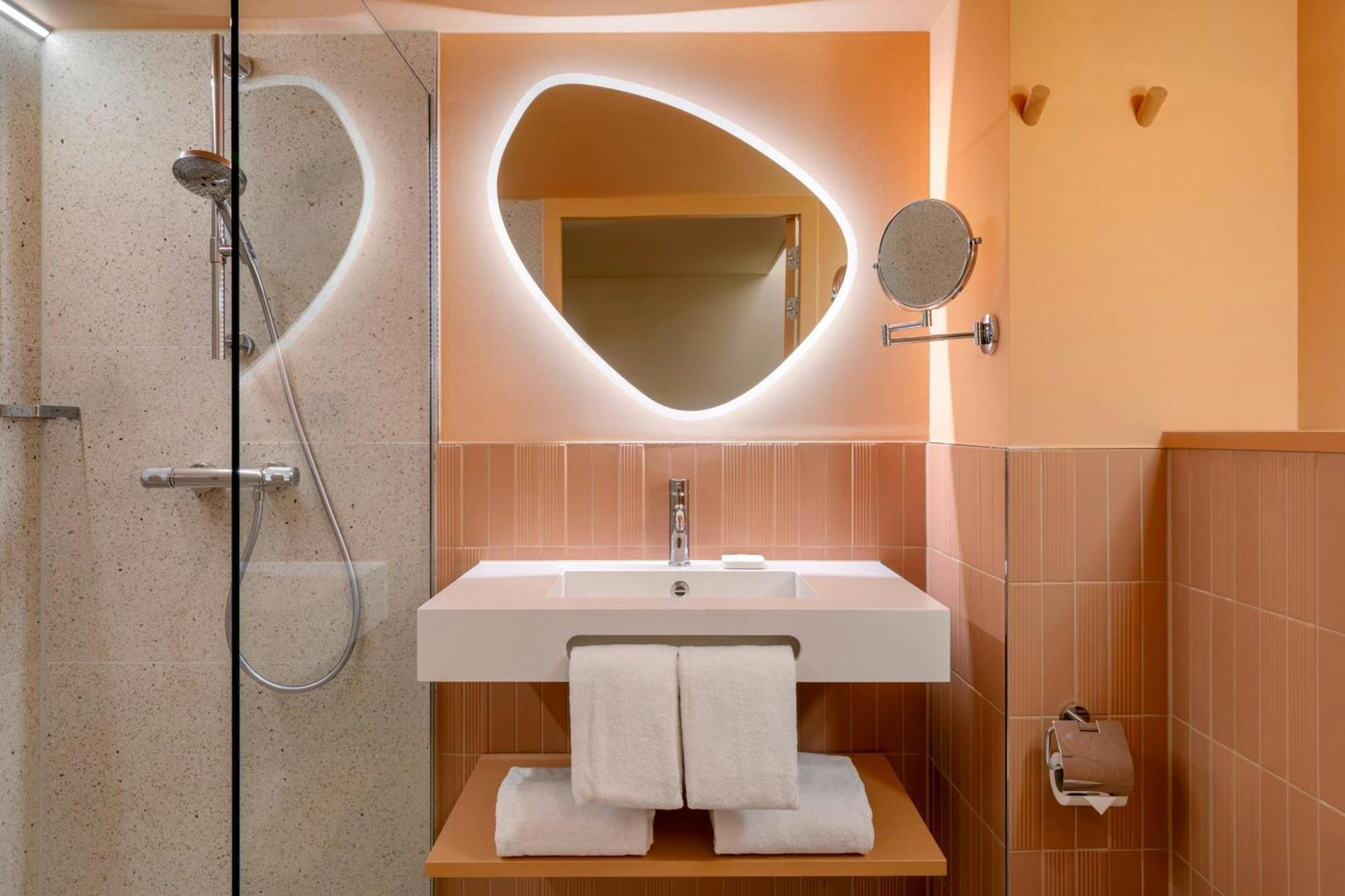 The Rebyl, Nijmegen, A Tribute Portfolio Hotel エクステリア 写真
